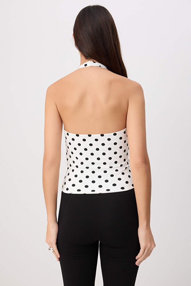 Ekru Puantiyeli Fitted/Vücuda Oturan Halter Yaka Kolsuz Crop/Kısa Esnek Örme Bluz TWOSS26BZ00929 - 4