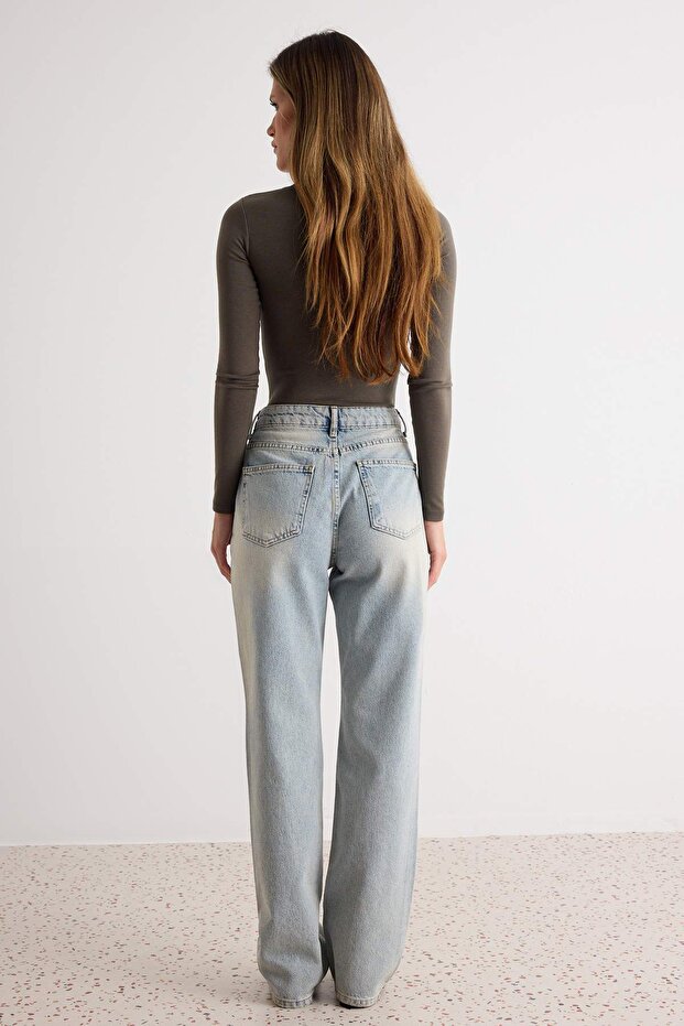 Açık Mavi Yüksek Bel Straight Düz Kesim %100 Pamuk Non-Stretch Jeans TWOSS25JE00084 - 4