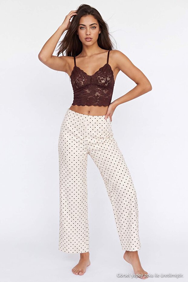 Ekru-Kahverengi 3'lü Çeyiz Set Üst Dantel, Alt Saten Askılı Külotlu Dokuma Pijama Takımı THMAW26PT00077 - 3