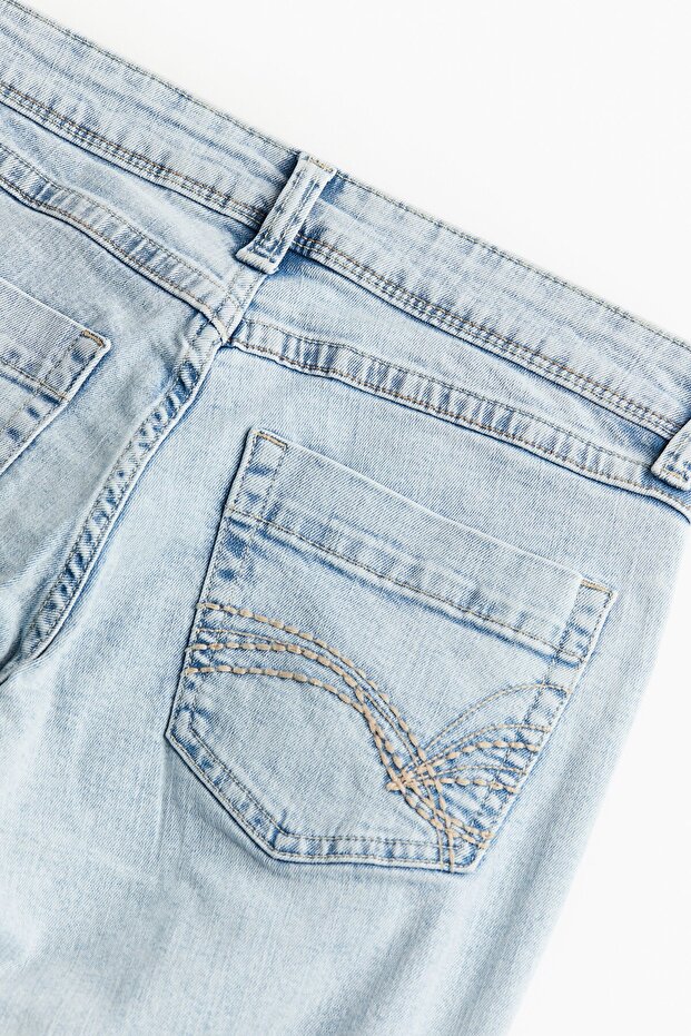 Flared Low Jeans - 2