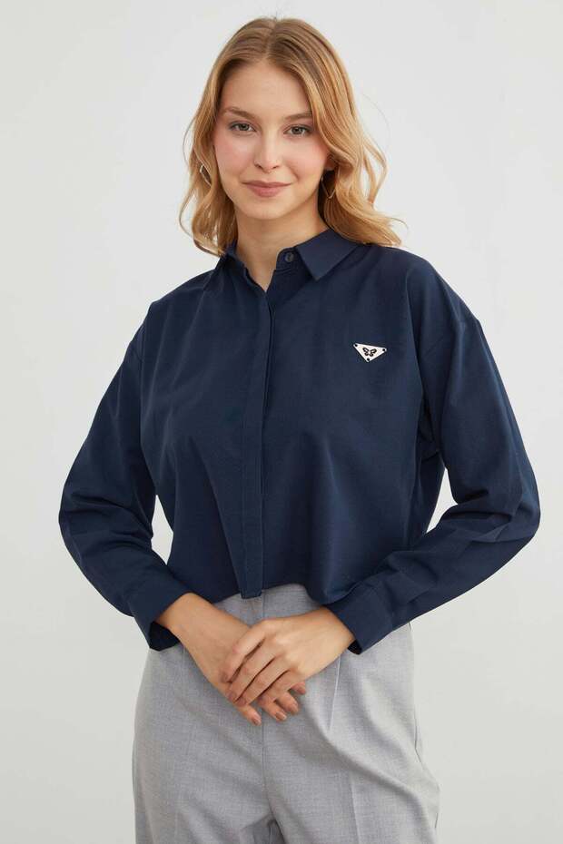 Crop Shirt with Butterfly Accessories