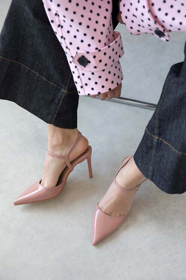 Stella Women's Heeled Patent Leather Shoes Roze