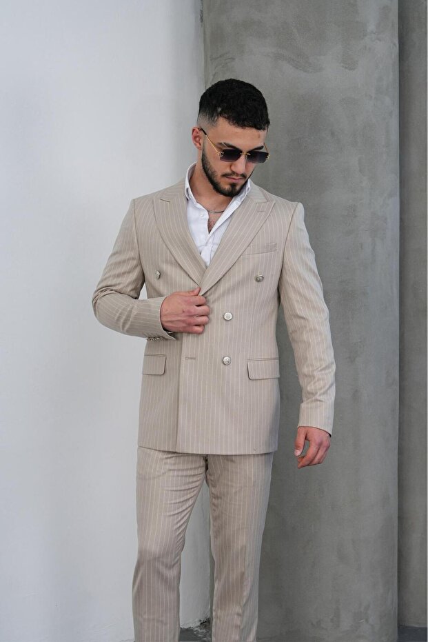 Slim Fit Men's Pointed Collar Striped Double Breasted Suit
