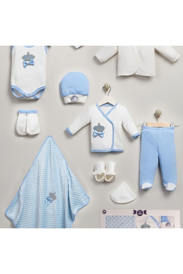 10-Piece Luxury Pearl Crown Embroidered Newborn Hospital Discharge Set