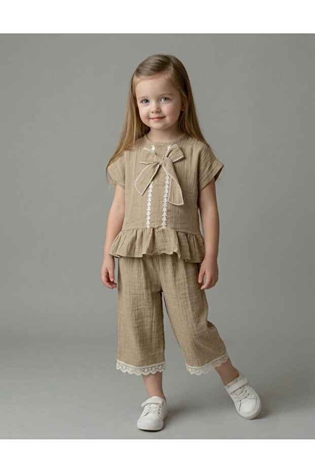 Girl's Ruffled Muslin Set | Bow-Tie Blouse Capri Pants | Lace Detailed 2-Piece Summer Set | 2-6 Years Old
