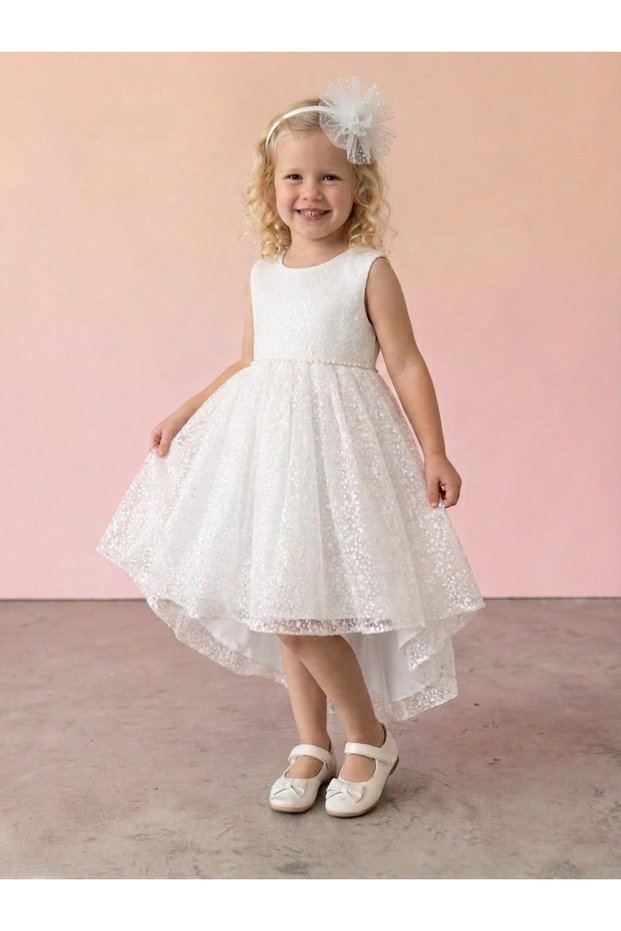 Self-Patterned Long Back Evening Dress (Crown Included.)