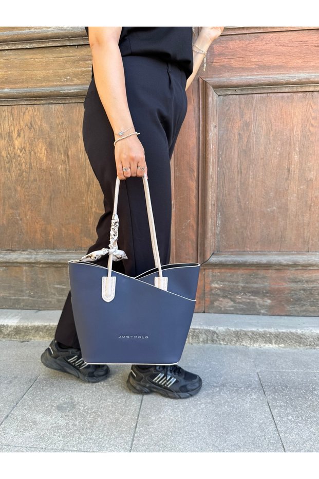 Women's New Season Luxury Design Hand & Shoulder Bag with Shawl Detail, Suitable for Daily Use