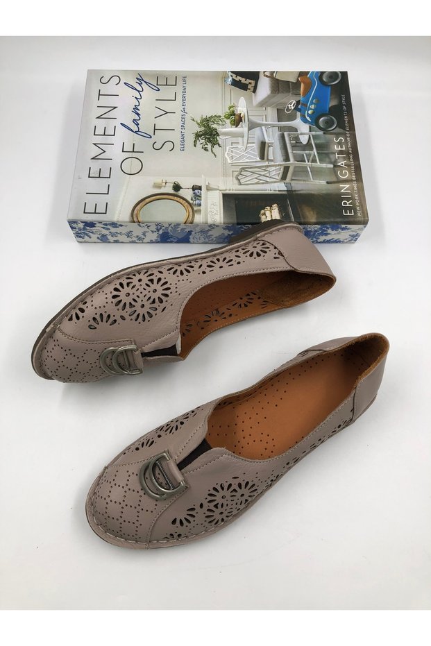 Wots Genuine Leather Ballet Flats