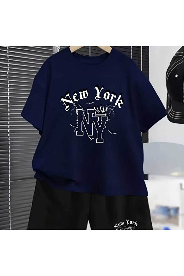 Street Spirit T-Shirt That Goes with Every Combination