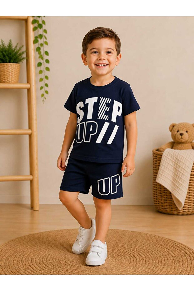 طقم صيفي من قطعتين من القطن للأولاد مطبوع عليه Step Up
