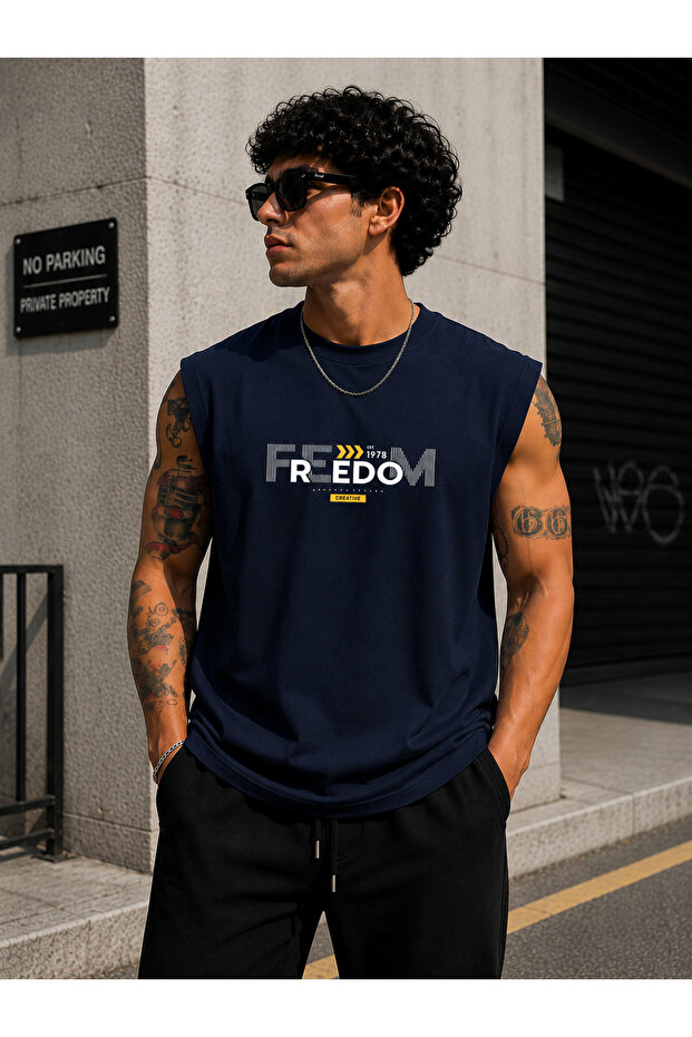 Zero Sleeve Unisex Freedom Printed Cotton Combed Crew Neck T-Shirt
