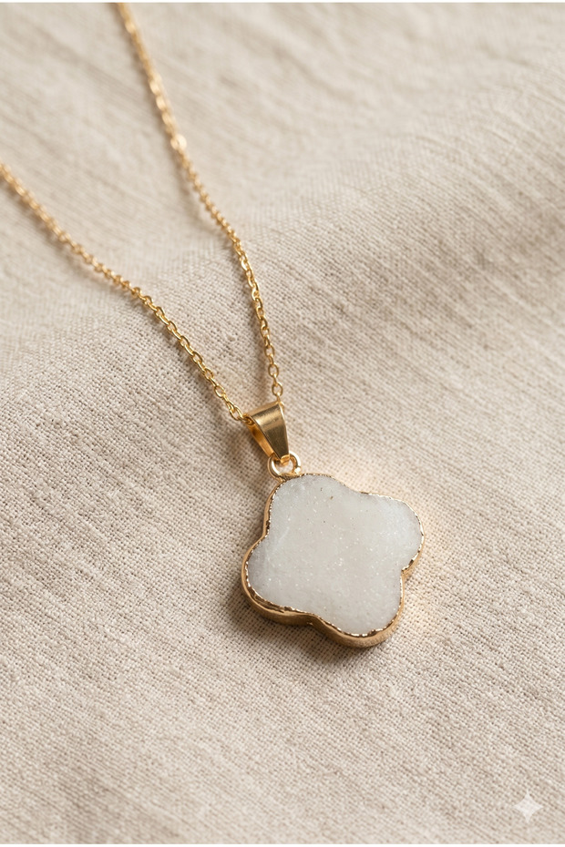 Clover Shape Natural Stone Tipped Steel Pendant