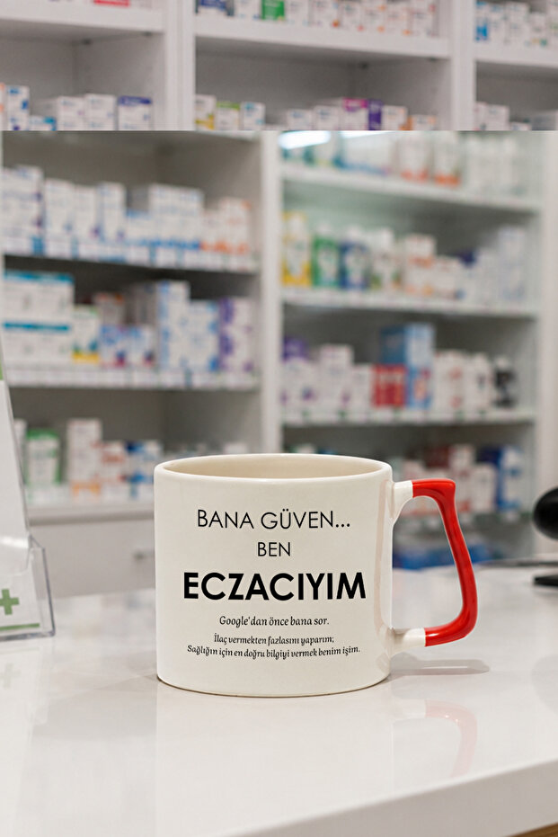 Trust Me, I'M a Pharmacist - Printed Fun Gift for the Pharmacist - Modern Ceramic Mug with Red Handle