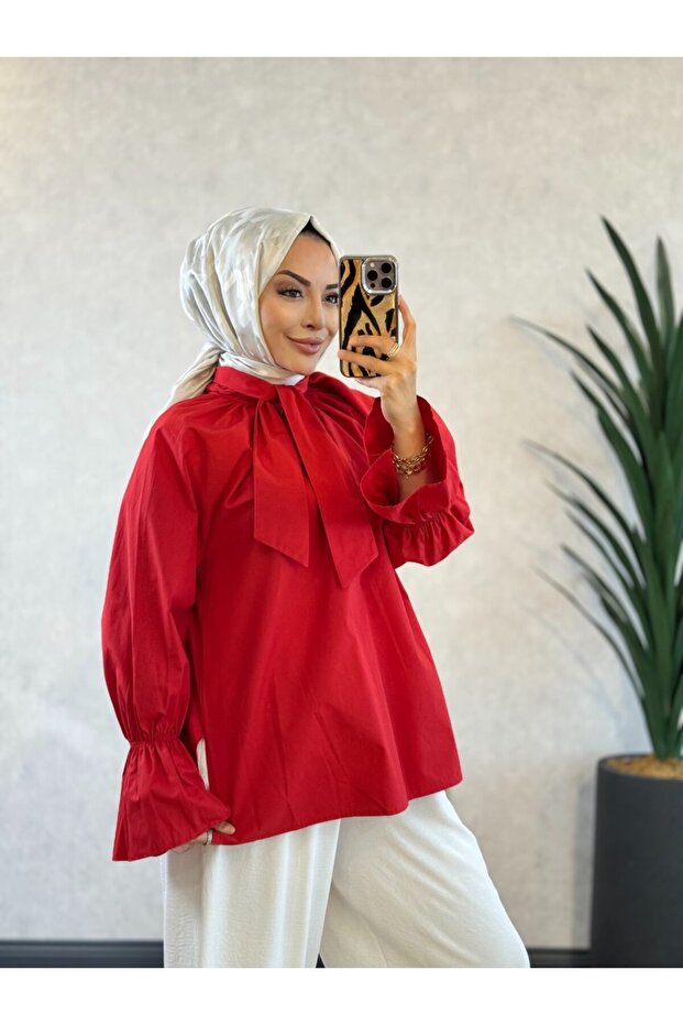 1055 قميص بفيونكة أحمر