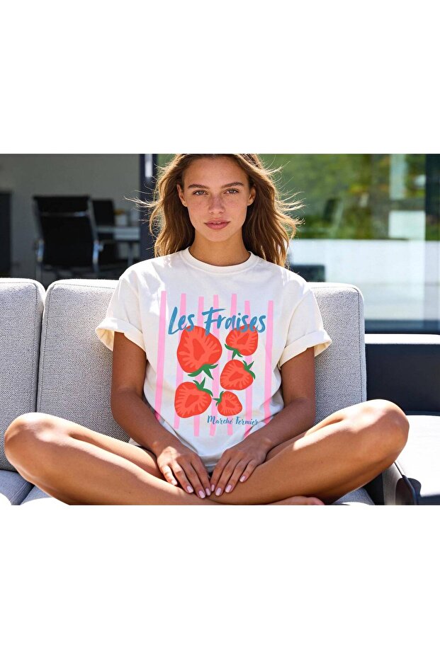 Les Fraises Printed Unisex Oversize T-Shirt