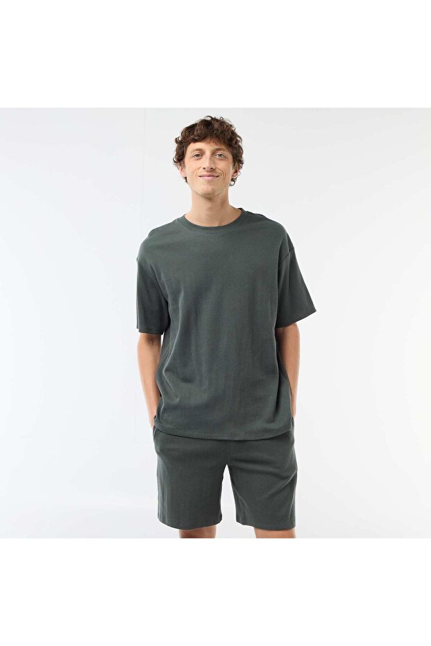 طقم بيجامة قصير بنسيج خلية النحل - قطعتين بلون الكاكي