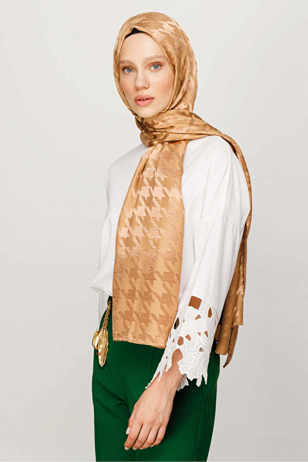 شال نسائي منسوج من الجاكار اللامع بنقشة مخالب الغراب 75x185 سم