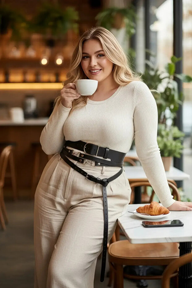 Plus Size Black Women's Belt with Corset Look and Multi-Layered Buckle