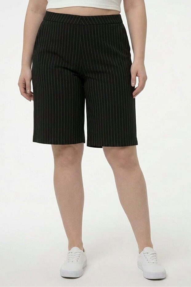 Women Stripe Basic Shorts, Black