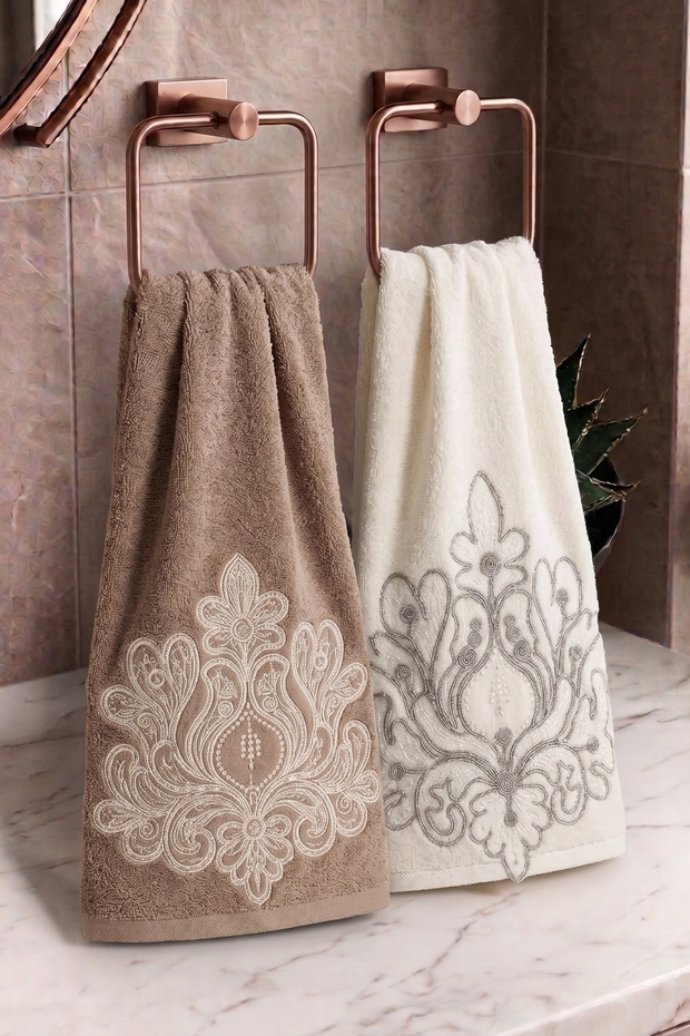 Alyena Laced Cotton Dowry Hand Towel Set of 2 50X90 cm