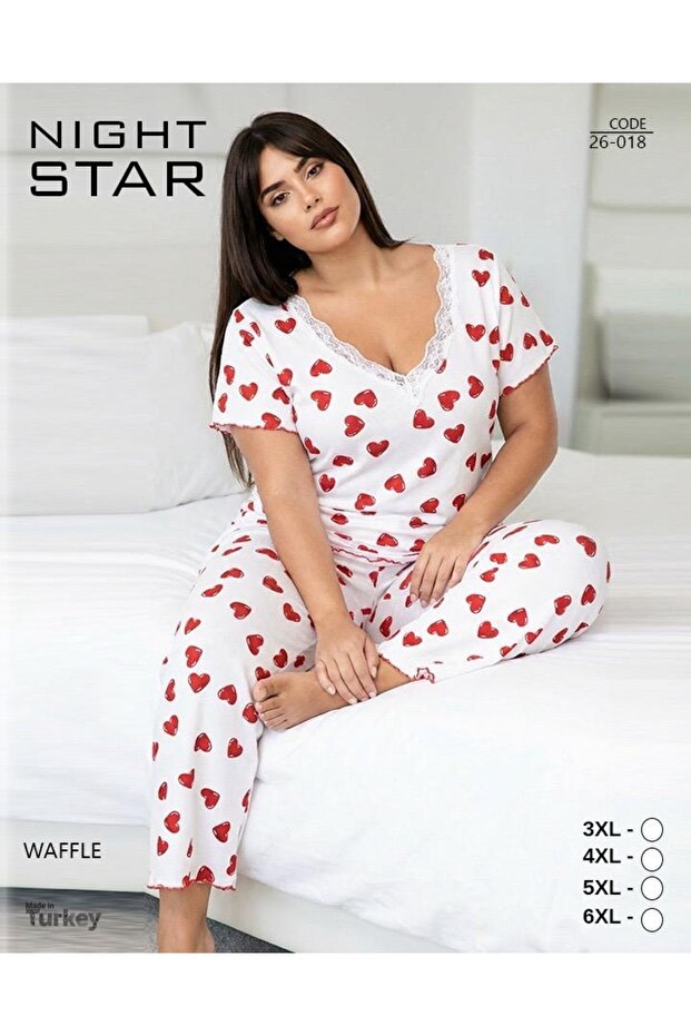 İkon Lace Detailed Red Heart Patterned White Waffle Plus Size Pajama Set