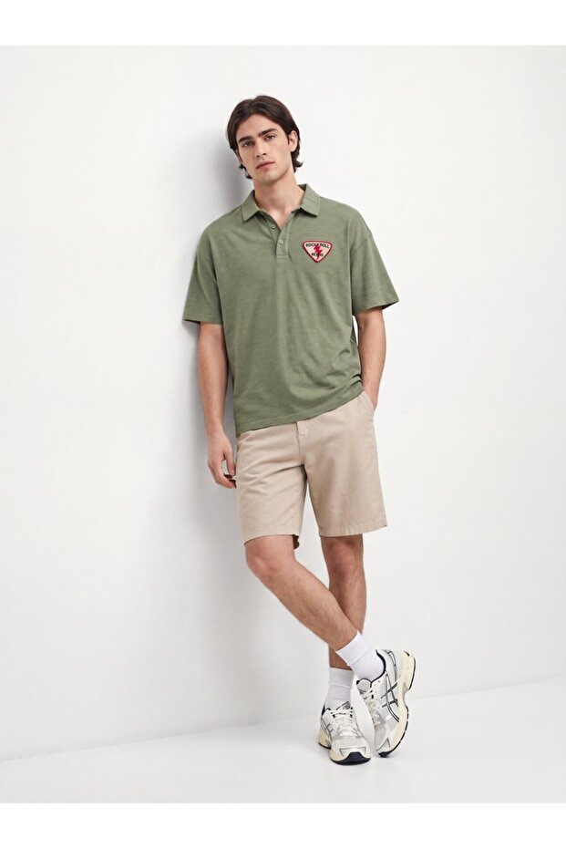 Sports Comfort Fit Beige Bermuda