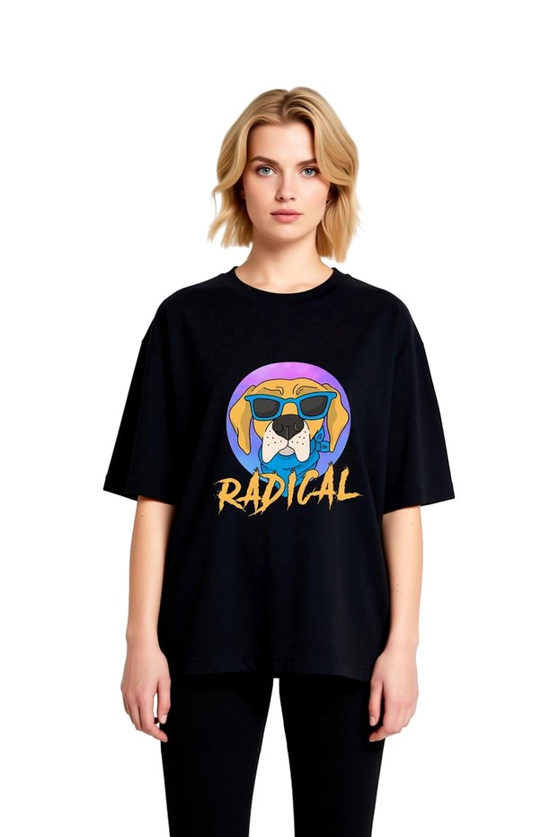 Women's Oversize Graphic Printed T-Shirt with Dog Motif Retro Art Style Relaxed Fit Casual Wear Modern