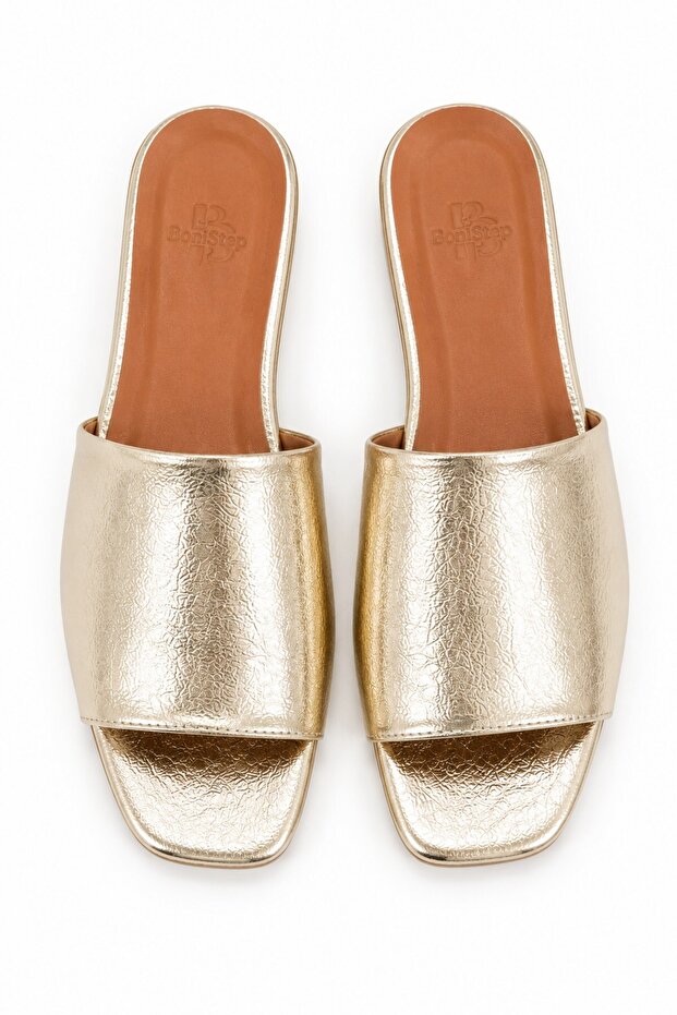 Lora Women's Single-Strap Patent Leather Textured Slippers - Stylish Everyday Slippers for Home and Outdoor Use