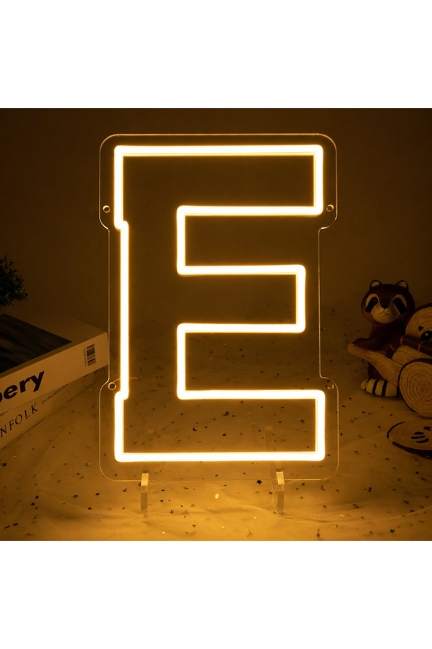 لافتة نيون LED على شكل حرف E مقاس 30×22 سم بقاعدة أكريليك 6 مم، إضاءة أبجدية لتزيين الحائط والحفلات
