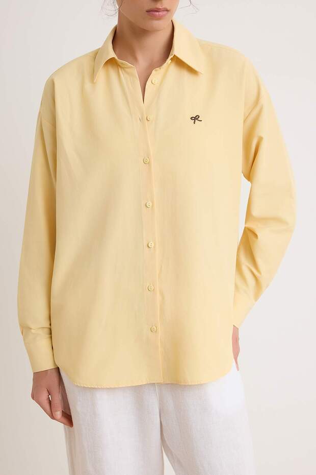 Açık Sarı Kahverengi Fiyonk Nakışlı Oversize Gömlek TWOSS26GO00202 - 3