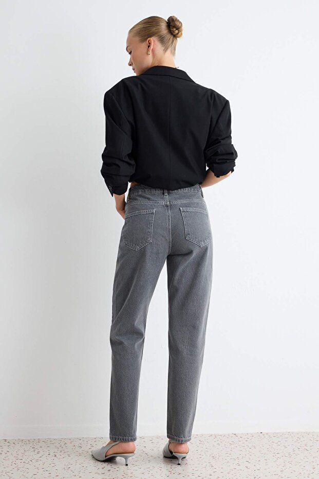Gri Yüksek Bel Mom %100 Pamuk Non-Stretch Jeans TWOAW24JE00076 - 4