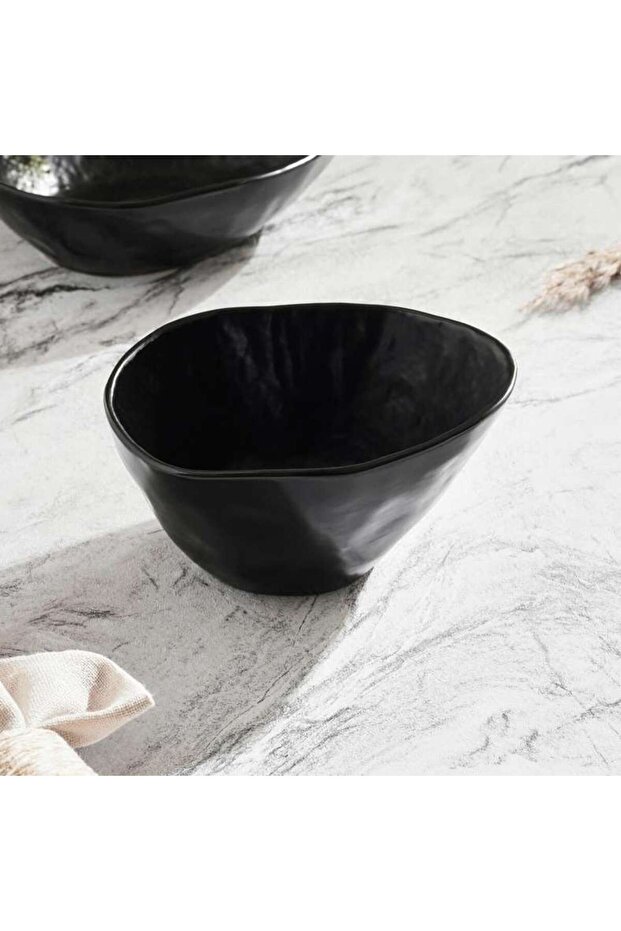 Pebbly Stoneware Cereal Bow 15x11.3x8.2cm -black