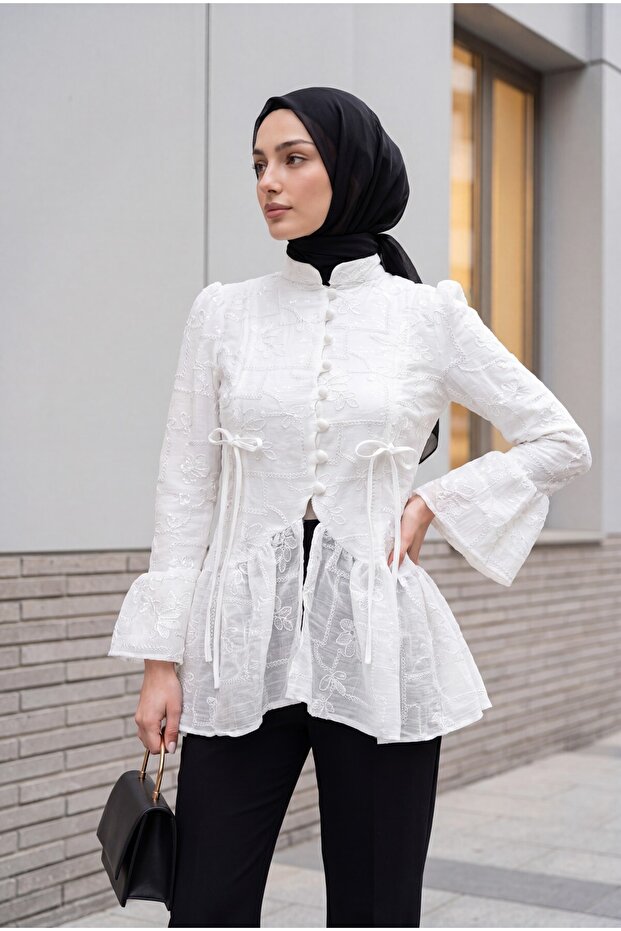 Hakim Yaka Buttoned Front Lined Ruffled Polyviscon Tunic -White