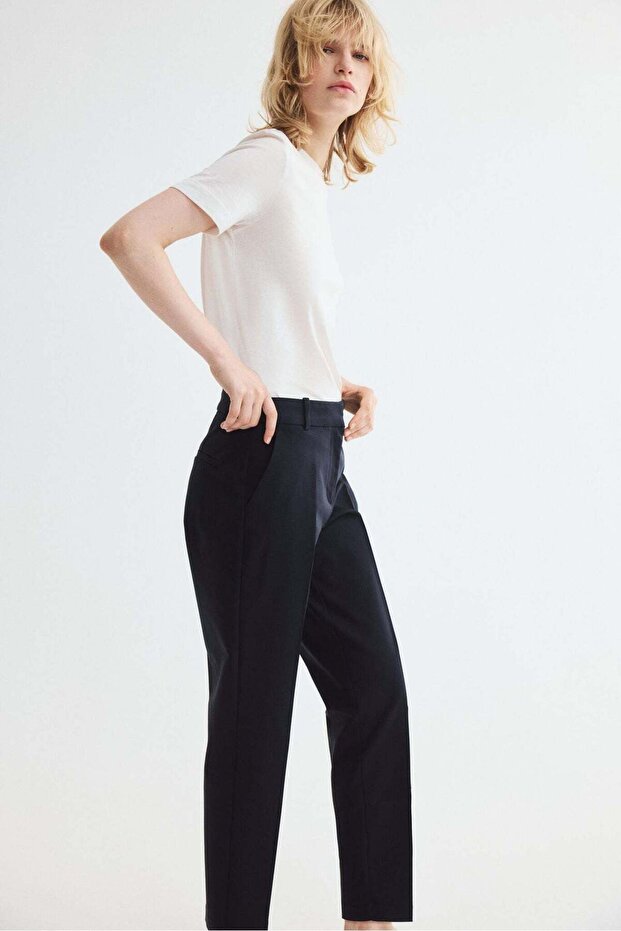 Cigarette trousers
