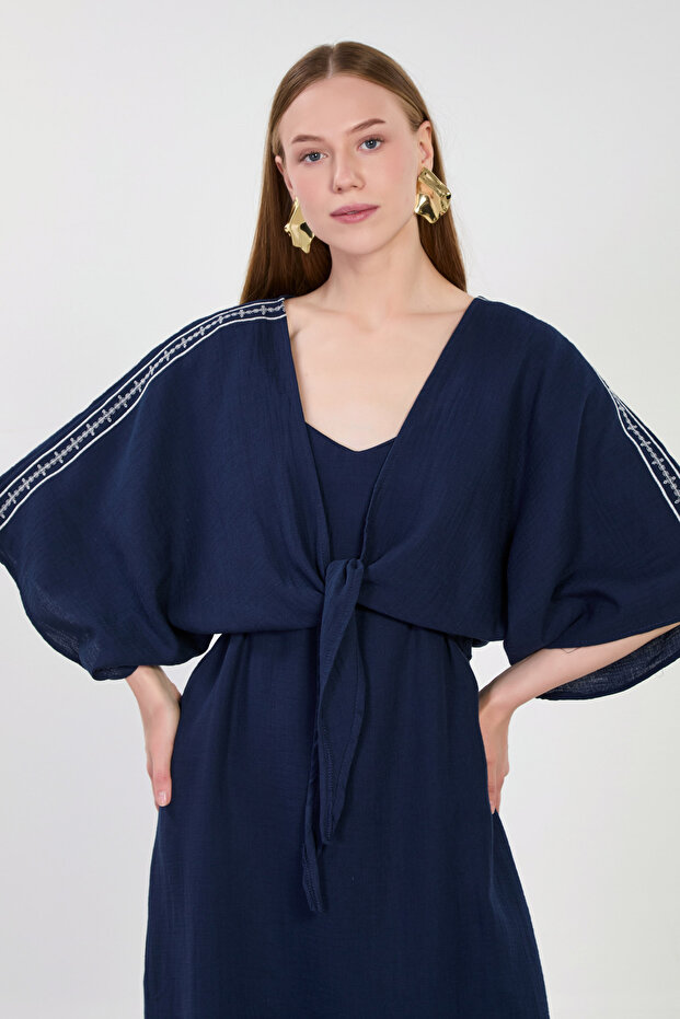 Women's Embroidered Tie-Front Blouse - Navy Blue/White