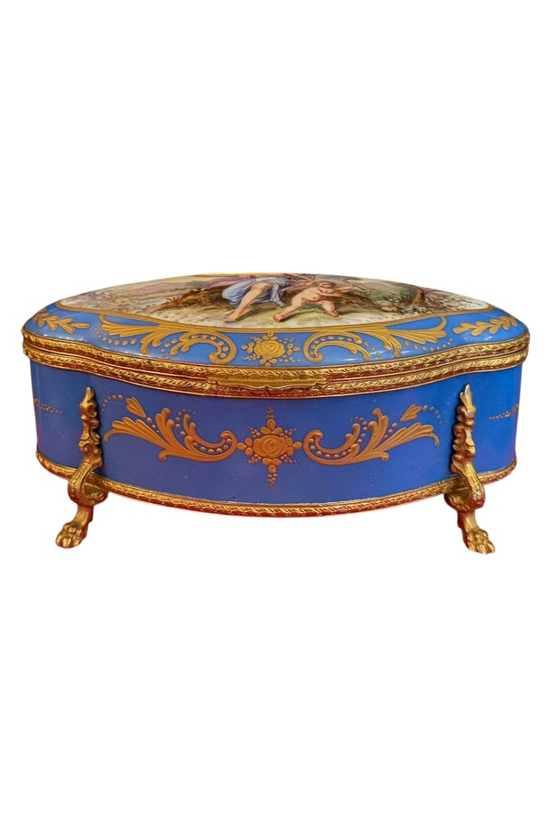 19Th Century. Sevres Artist Signed Porcelain and Bronze Hand-Painted Bonboniere with Impeccable Workmanship Measures 20X11X10 Cm.