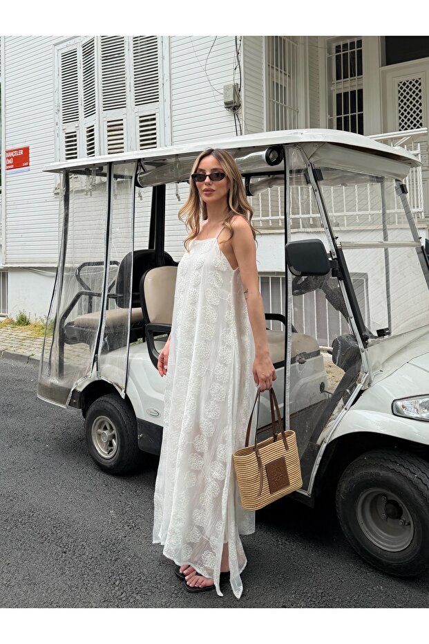Rochie albă brodată - 3437 - 5