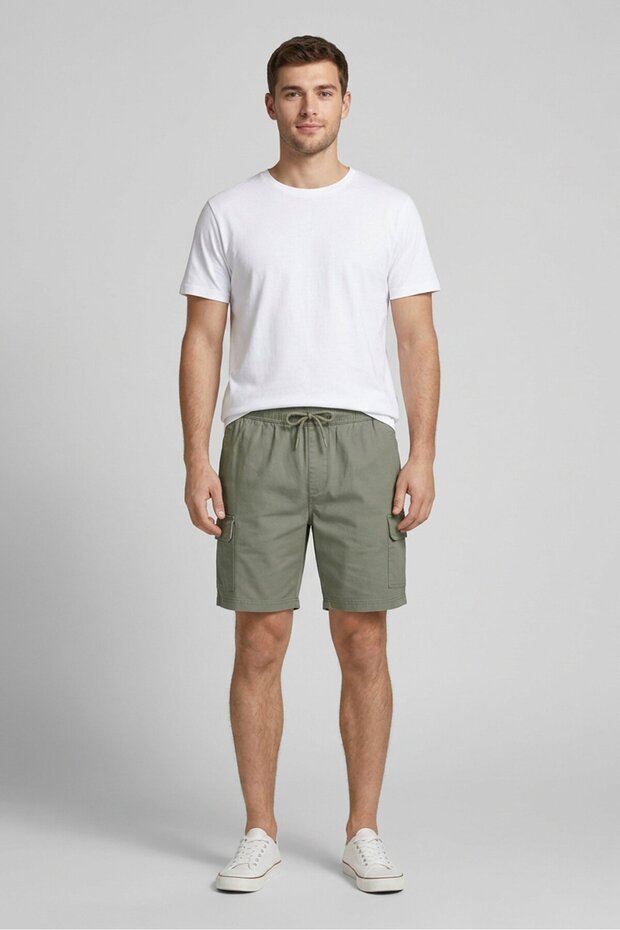 Men Plain Cargo Shorts, Sage Green - 2