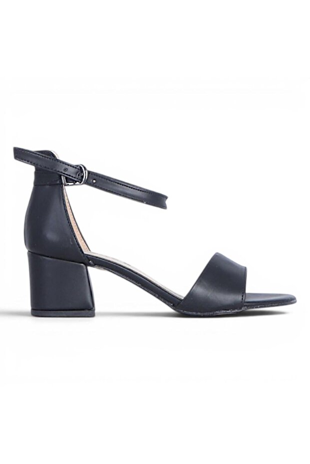 Byn Ayışığı By38 Cit Black Women's 7 cm Heeled Sandals