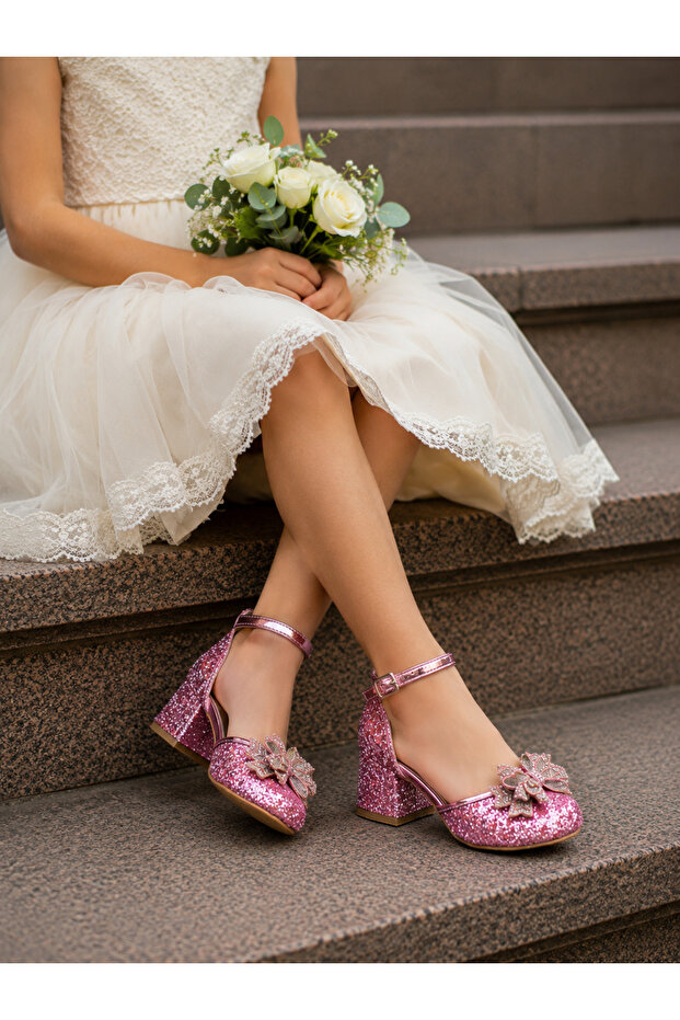 Sparkly and Bow-Adorned Girls' Heeled Evening Dress Shoes