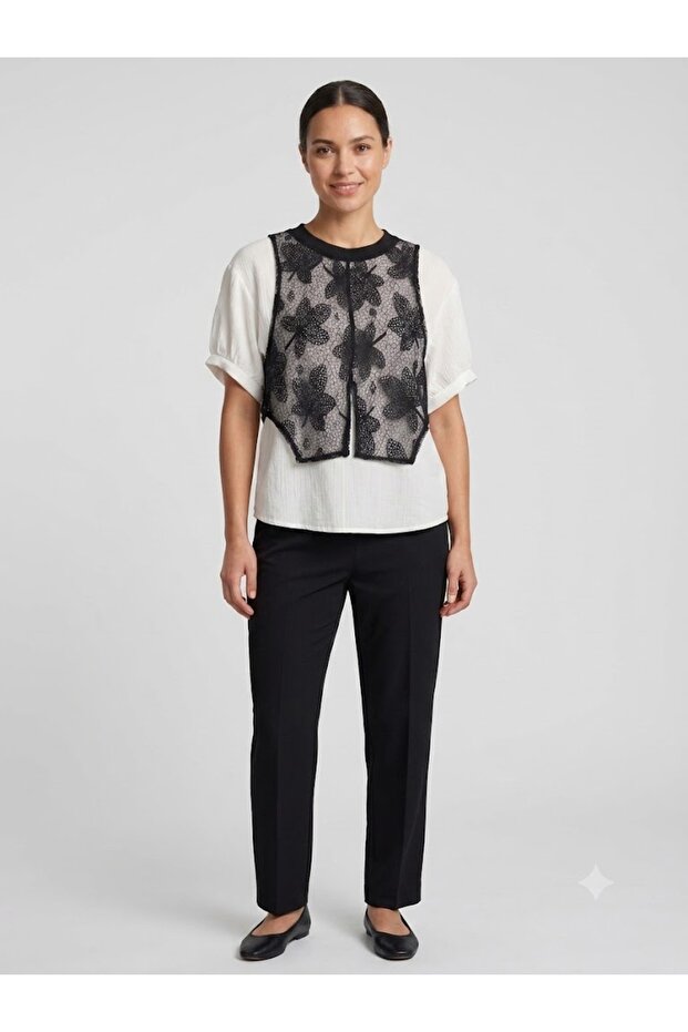 Ontri̇ko Lace Detailed Blouse 70474