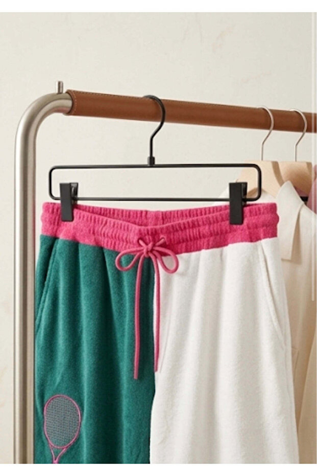 Summer shorts (306 LM 21 C 325)