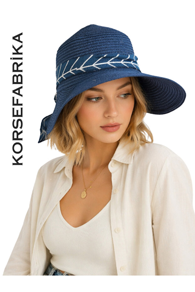 Stylish and Functional Straw Beach and Casual Hat with Wide Brim Sun Visor