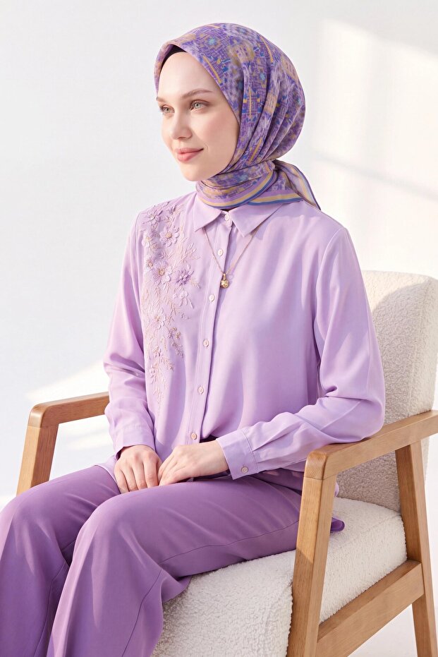 وشاح ناعم من نوع بيكسل إيثنيك ليلك