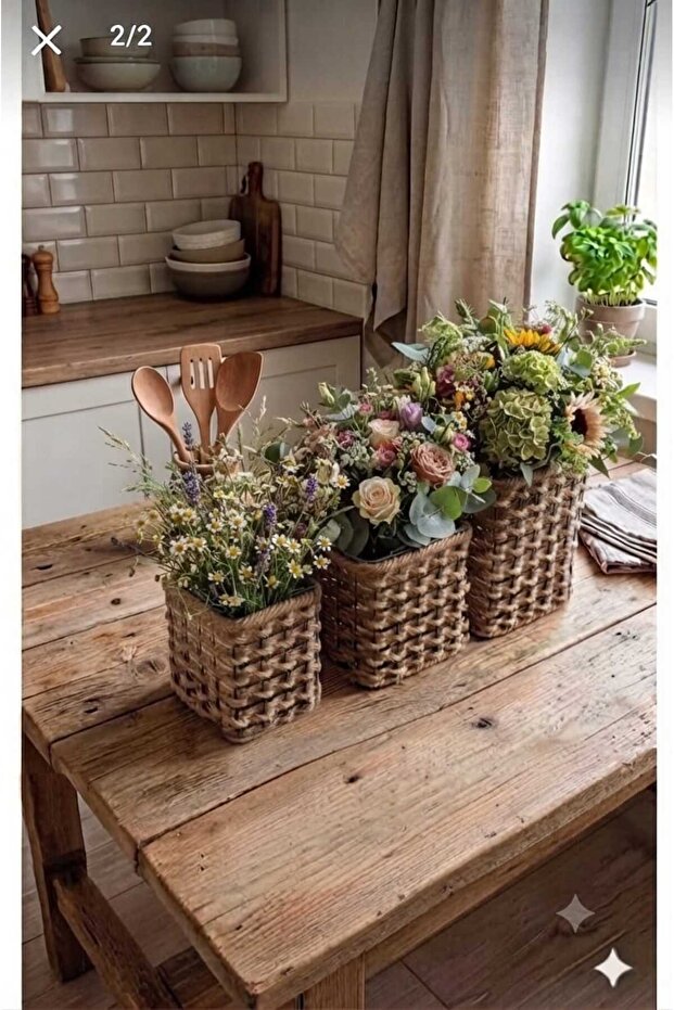 Metal Wire Mesh 3-Dimensional Square Dry Flower Vase Organizer Mini Basket Set
