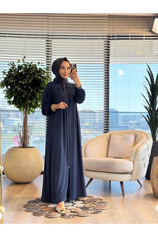 2605 رابيا بليسيه بليسيه باللون الأزرق الداكن