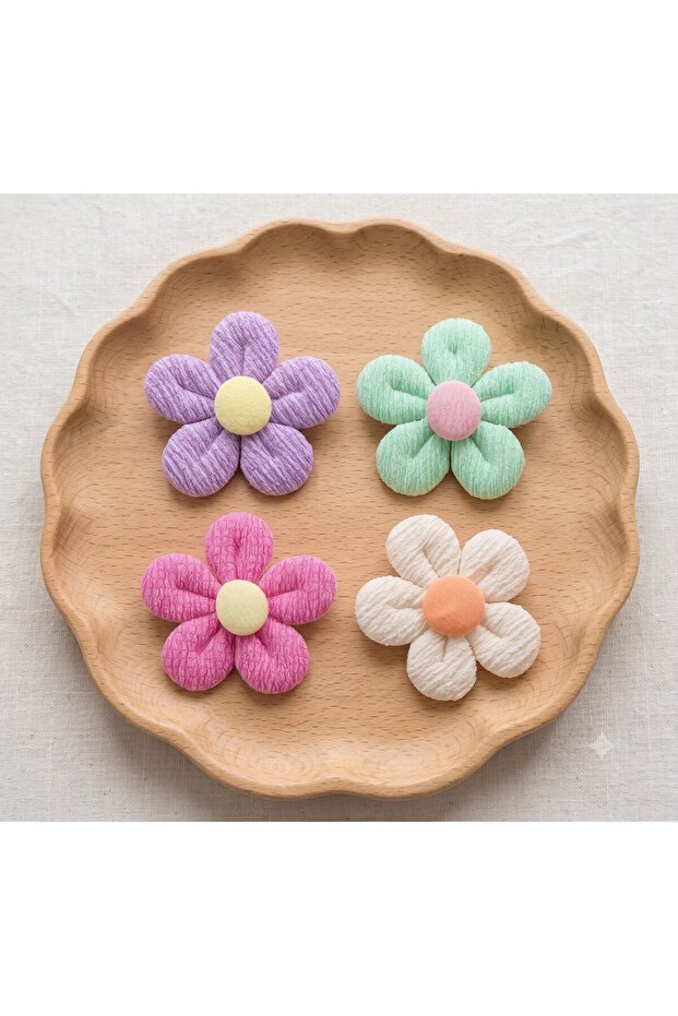 4-Piece Pastel Flower Figured Hair Clips for Babies with Little Hair