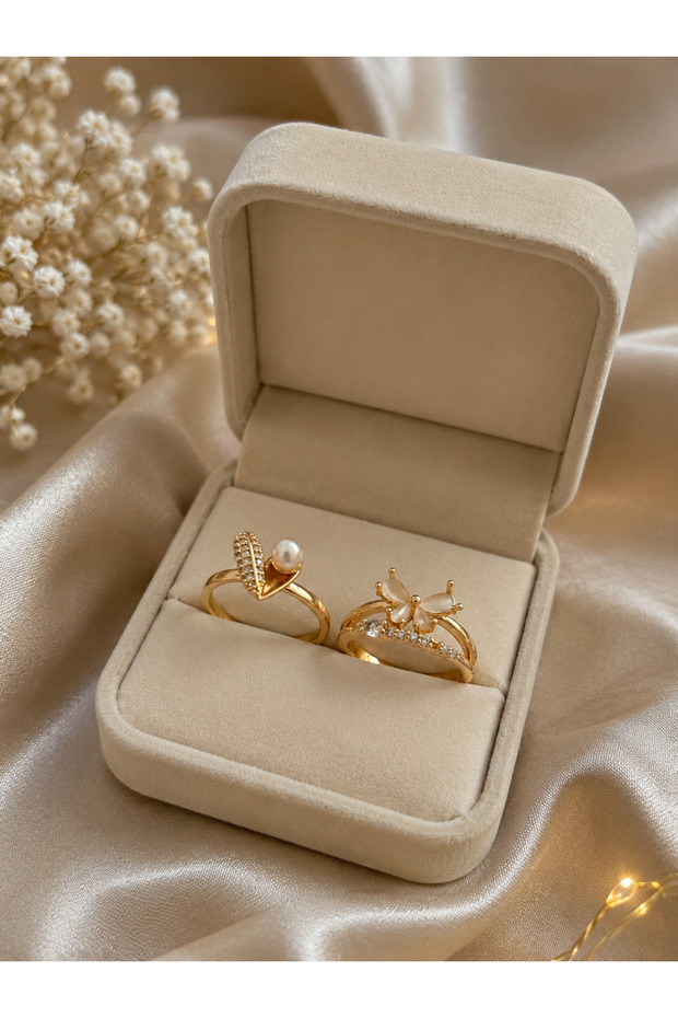 Buttercup Spark Set
