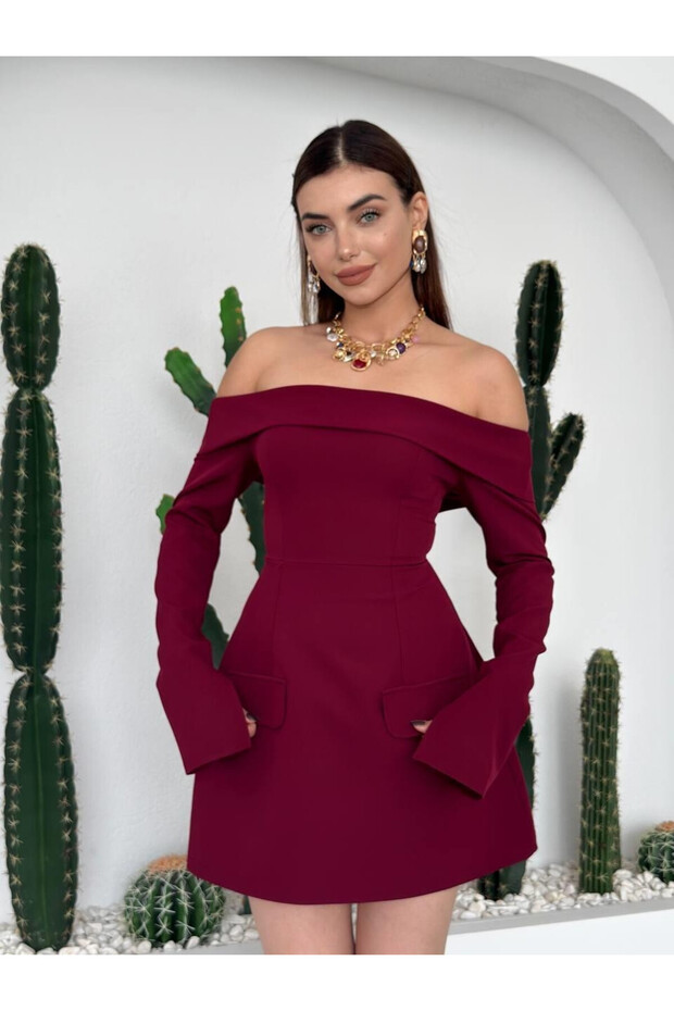 Women's Burgundy Mini Dress Boat Neck Long Sleeve Mini Atlas Dress with Pockets