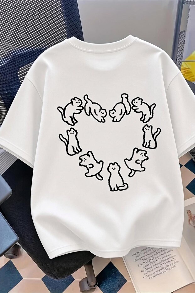 Cat Heart Pattern Oversize/Relaxed Cut Short Sleeve T-Shirt